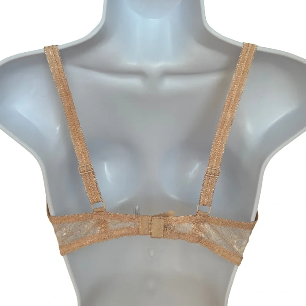 NEW WITH TAGS PUSH UP BRA - Picture 3 of 3